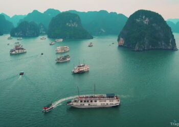 Halong Bay Vietnams Paradise for Tourism Tragodi Halong Bay Vietnams Paradise for Tourism