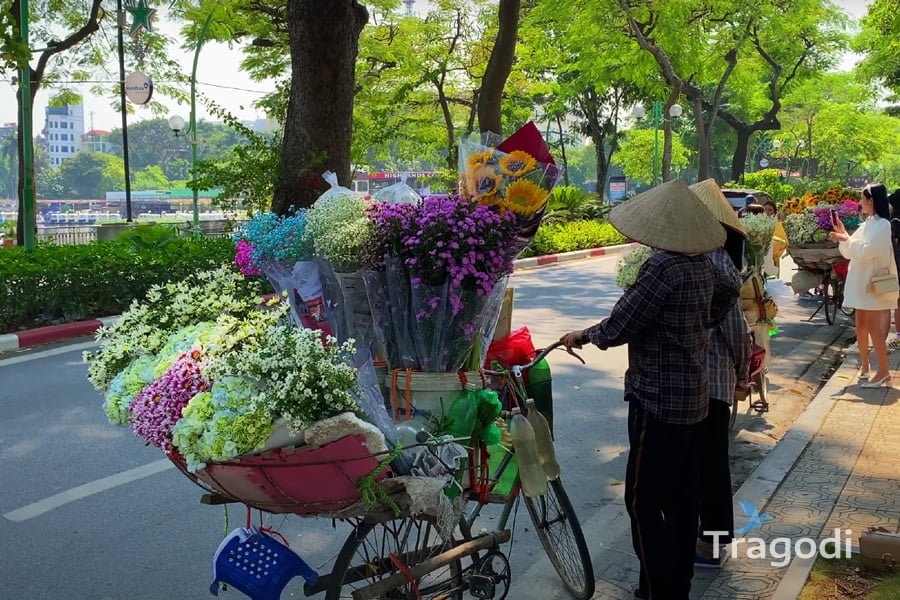 People history and culture of Hanoi