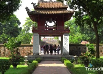 Top 13 Tourist Attractions in Hanoi, Vietnam