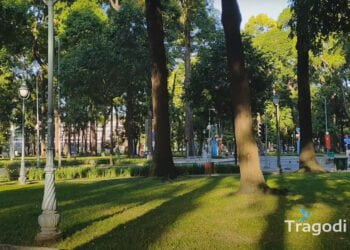 30/4 Park (April 30th Park)