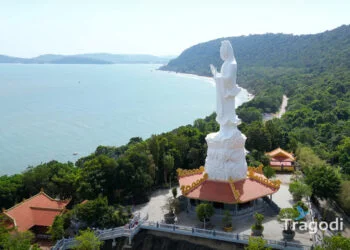 Ho Quoc Pagoda
